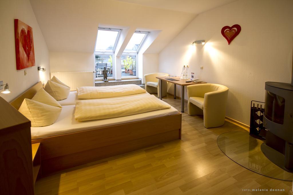 Hotel-Restaurant-Haus Berger Viersen Extérieur photo
