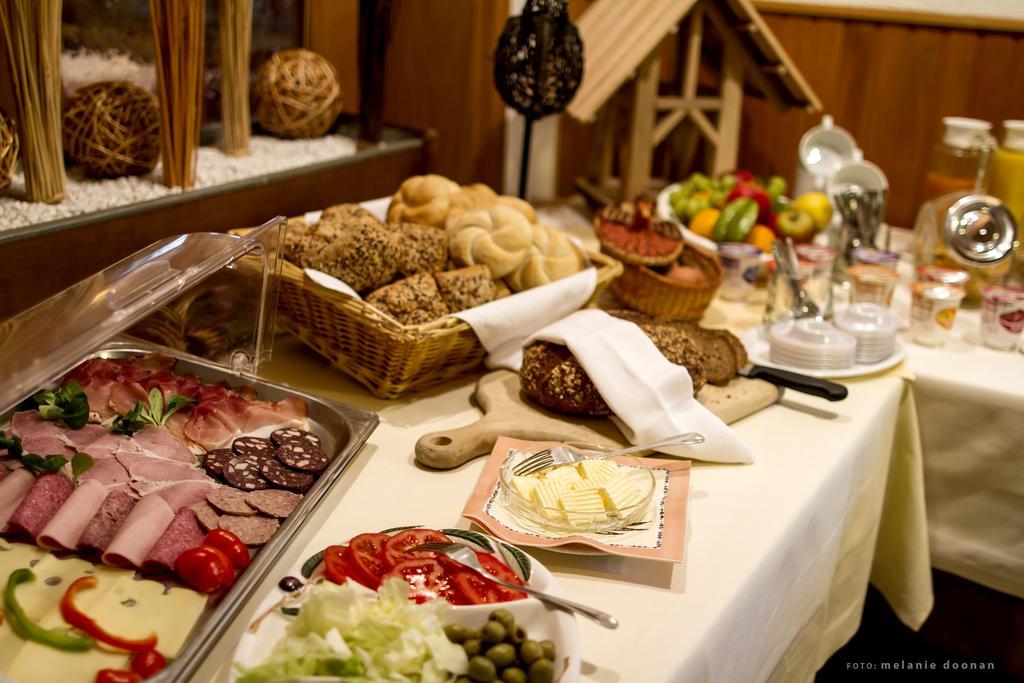 Hotel-Restaurant-Haus Berger Viersen Extérieur photo