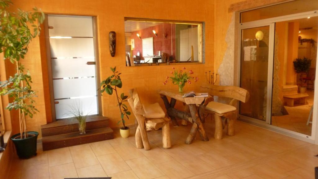 Hotel-Restaurant-Haus Berger Viersen Extérieur photo